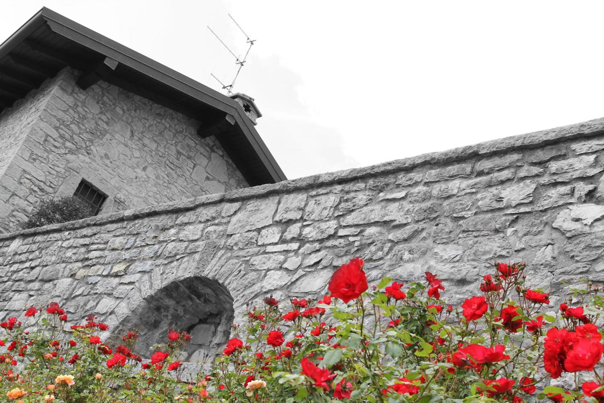 Ca' Baetti L'Antica Corte Guest House Roncola Екстериор снимка